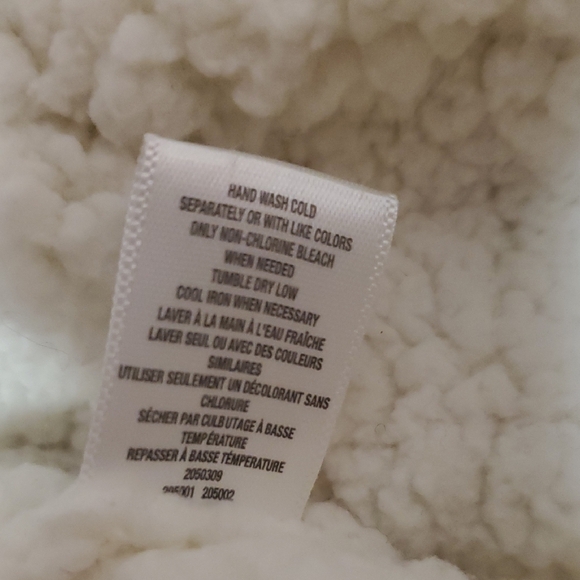 The Children's Place Soft Pink Hat and Mittens Set - Picture 10 of 13